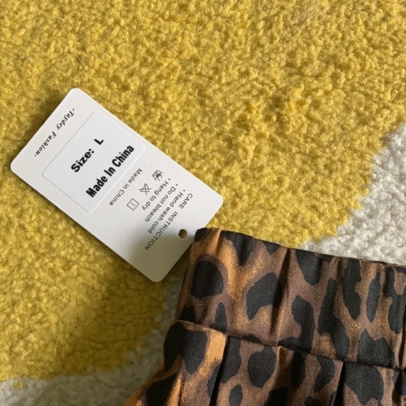 NWT leopard print skirt size large - Picture 5 of 7